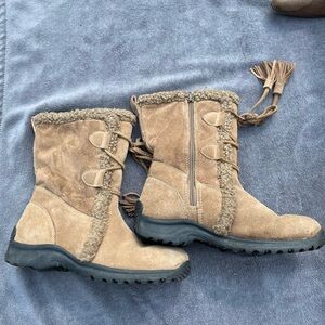 Lands End Size 7 Boots